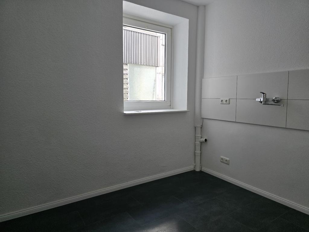 Großzügige 2,5-Zimmer-Wohnung mit ca. 76,13m² Wohnfläche - Photo 5