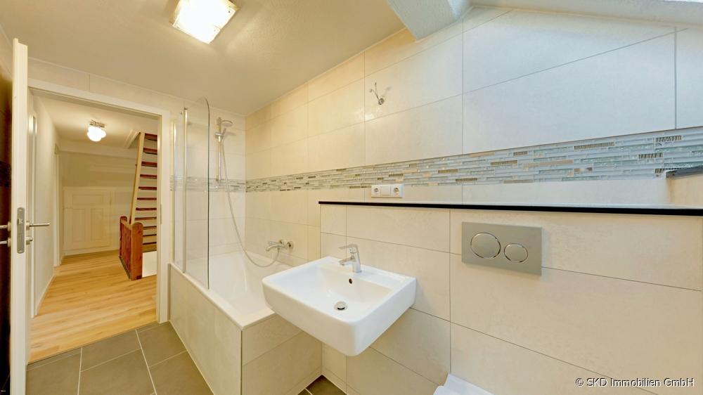 Das renovierte Badezimmer 