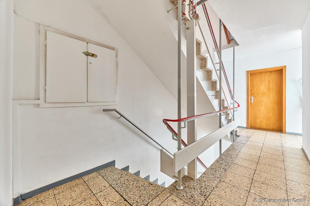 Treppenhaus im OG