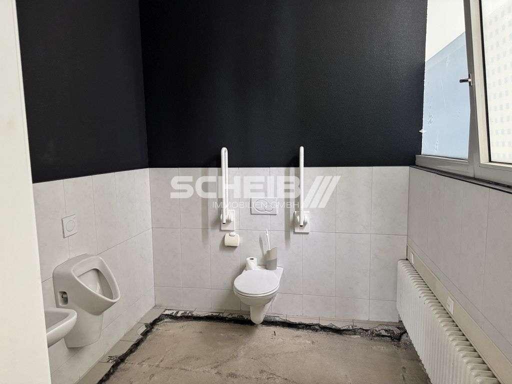 WC Herren