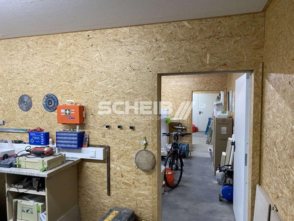 drei Lagerräume