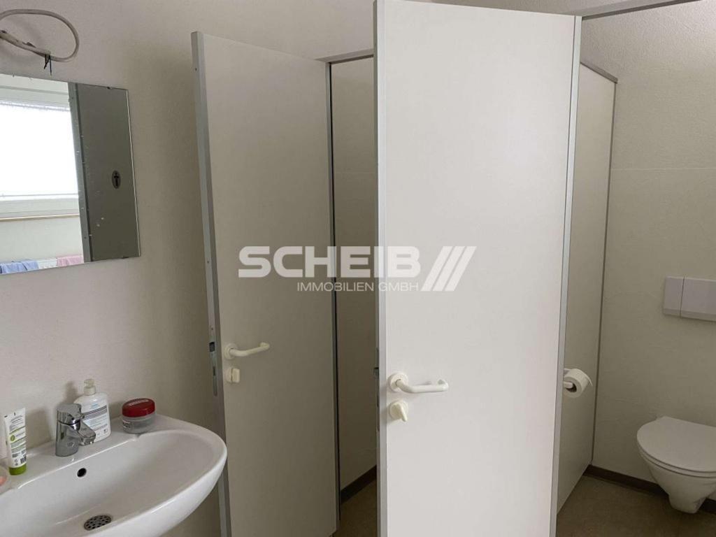 WC Damen und Herren