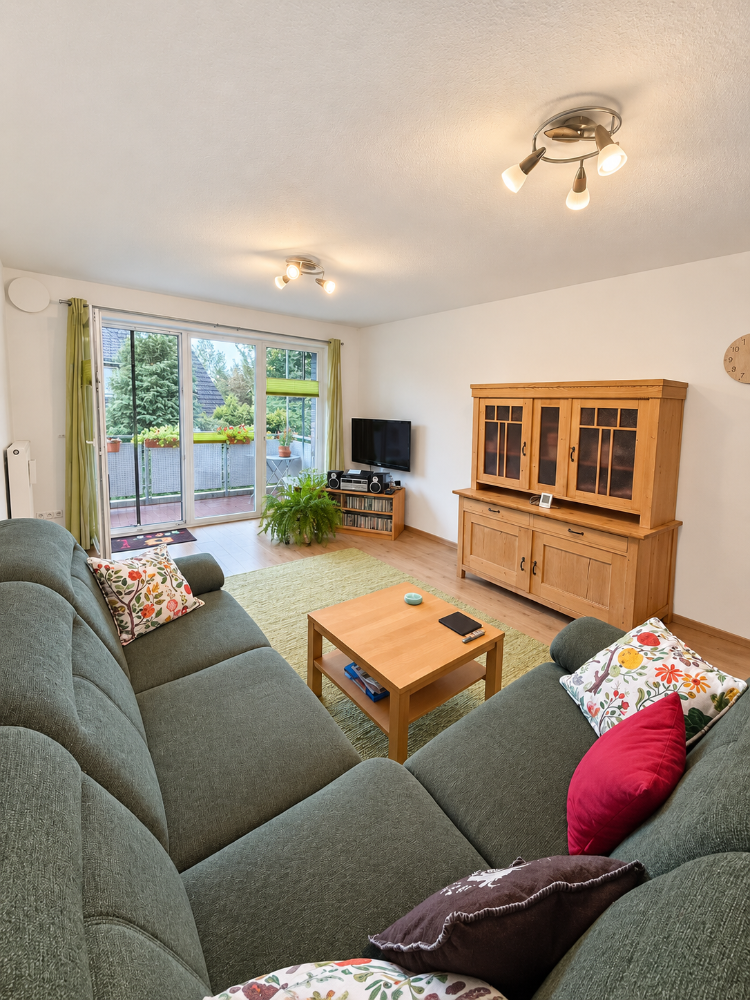 Zentral in Loxstedt: 3-Zimmer-Wohnung mit Südbalkon & großem Keller - Foto 1