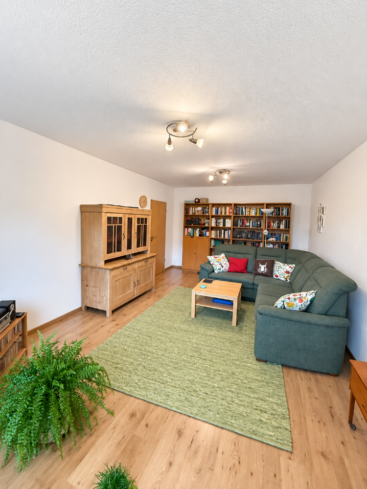 Zentral in Loxstedt: 3-Zimmer-Wohnung mit Südbalkon & großem Keller - Foto 2