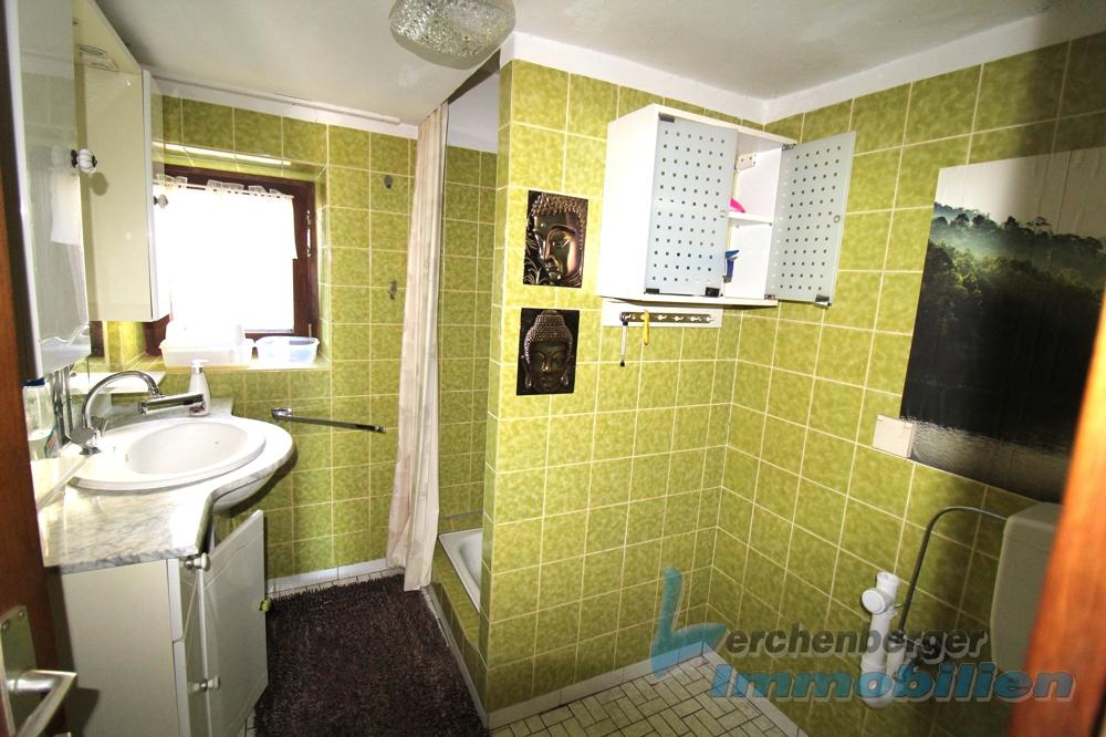Bad m.Dusche.jpg