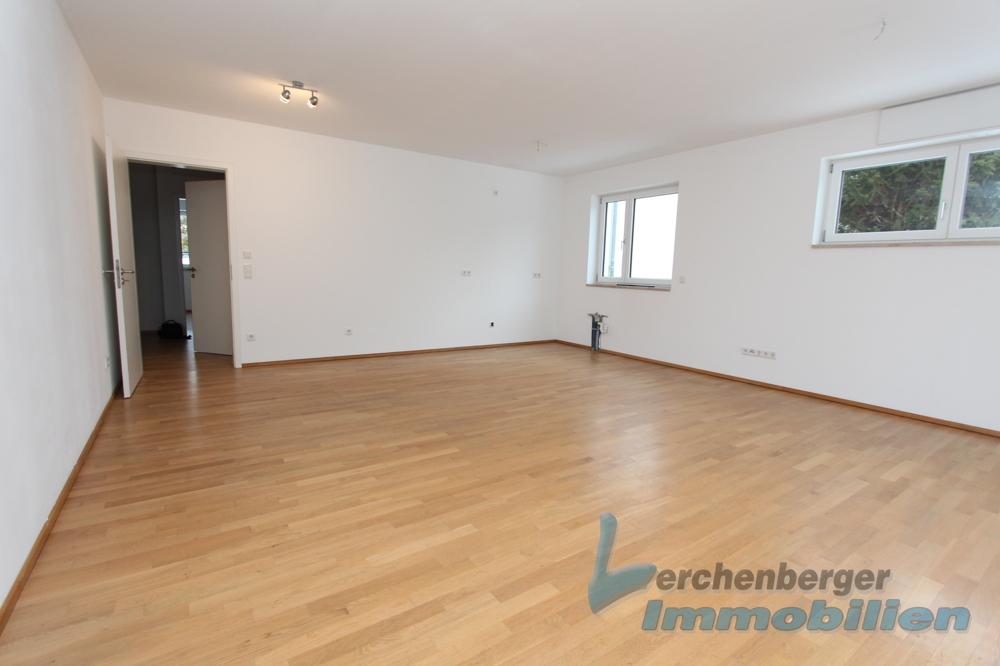 Moderne 3-Zimmer-Wohnung mit Terrasse in Deggendorf - Foto 5