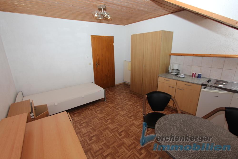 Möbliertes DG-Zimmer mit Kochnische zentrumsnah in Plattling - Photo 5