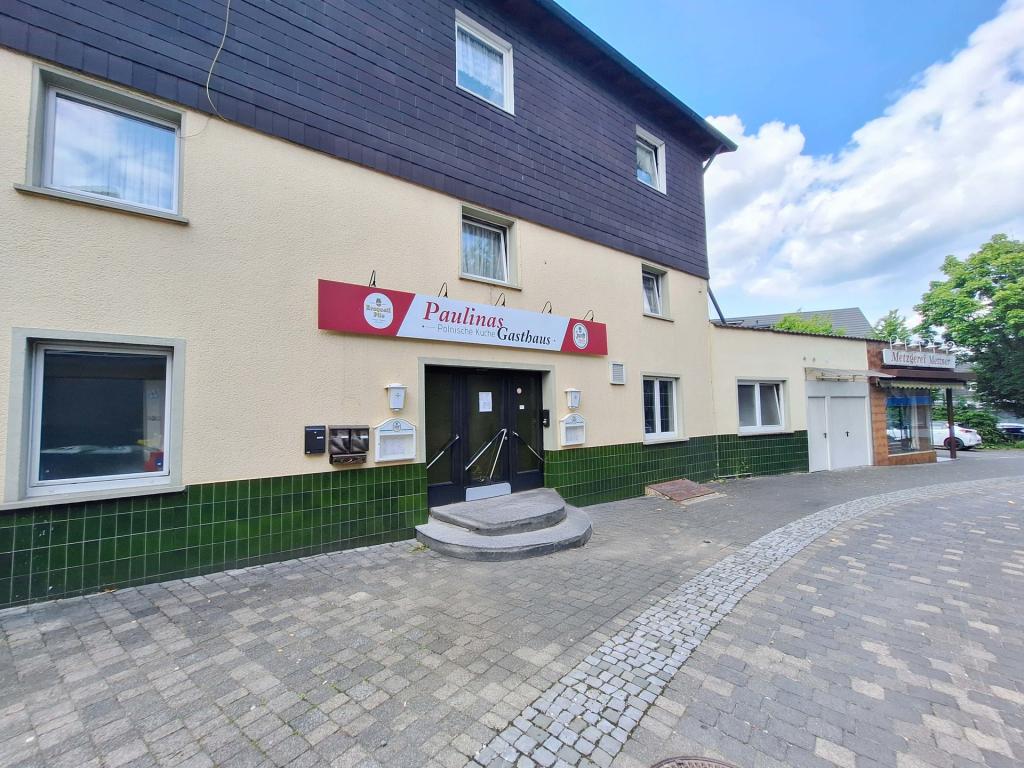 Zugang Wohnung + Gaststätte