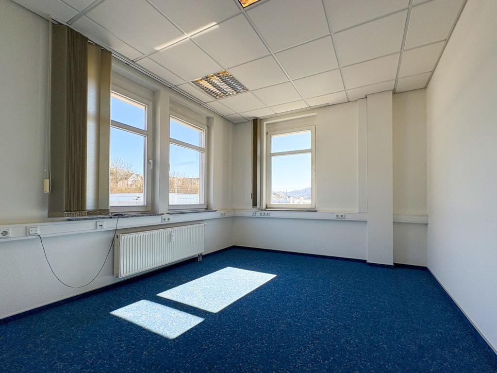 Büro 7