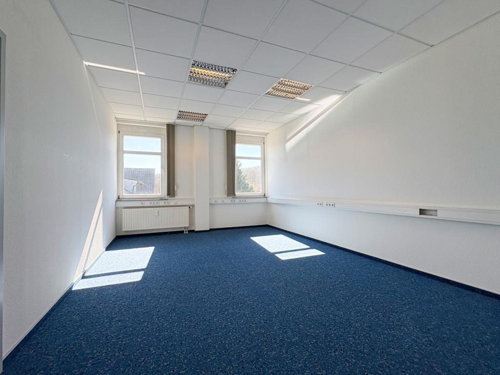 Büro 9