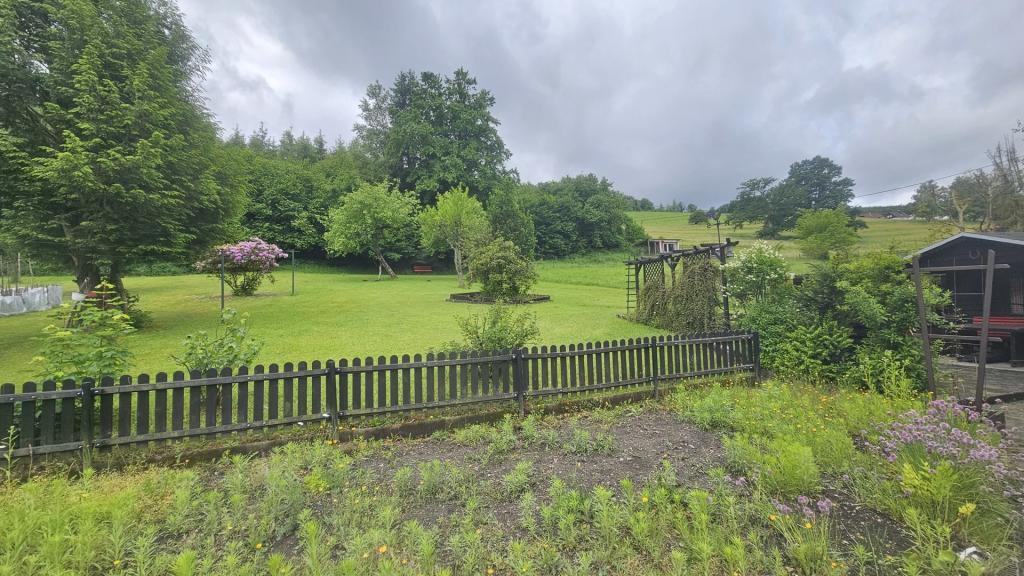 Wiesengrundstück