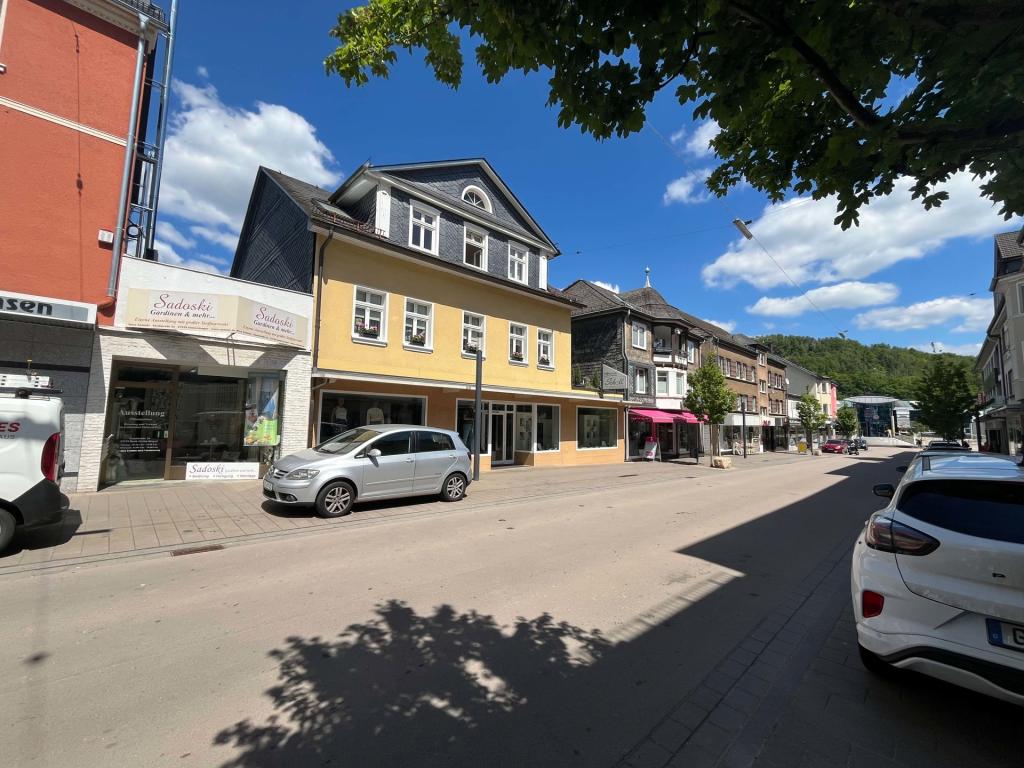 Straßenansicht 
