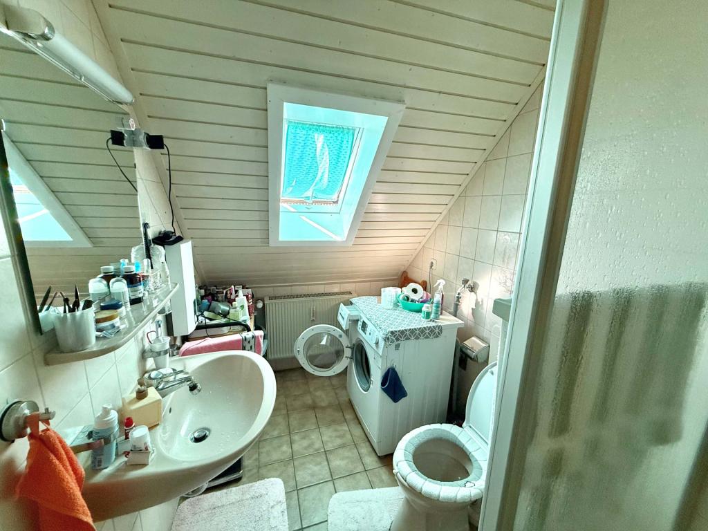DG Mietwohnung Duschbad