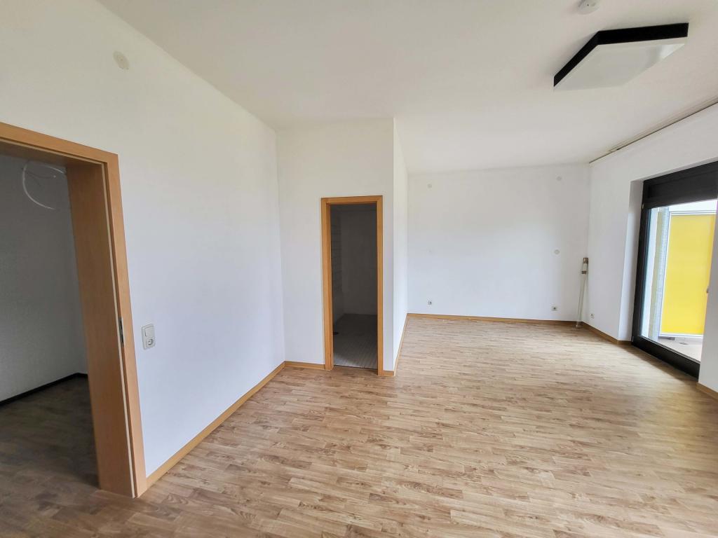 Großzügige 2 ZKB Wohnung zur Miete mit Balkon in ruhiger Wohngegend! - Photo 4