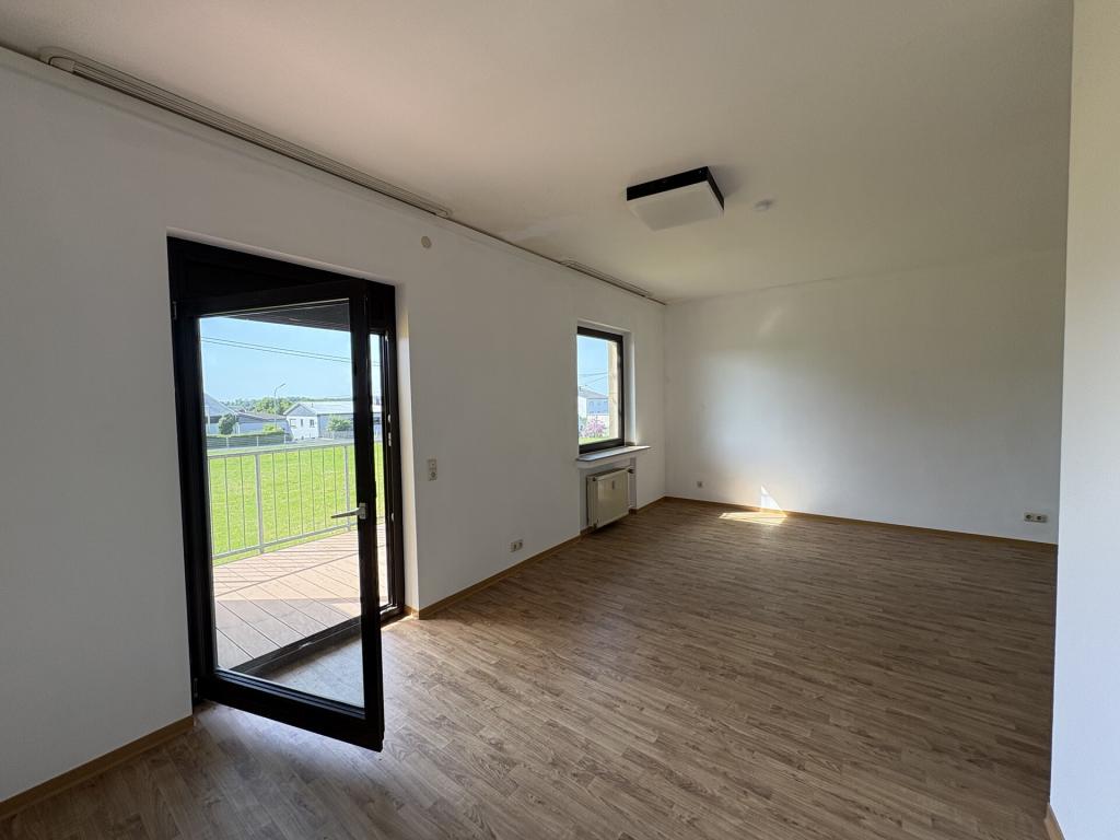 Großzügige 2 ZKB Wohnung zur Miete mit Balkon in ruhiger Wohngegend! - Photo 1