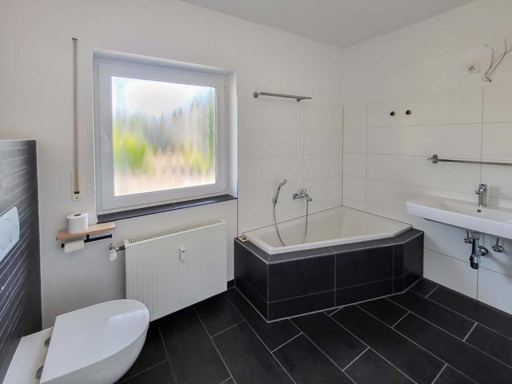 Badezimmer EG