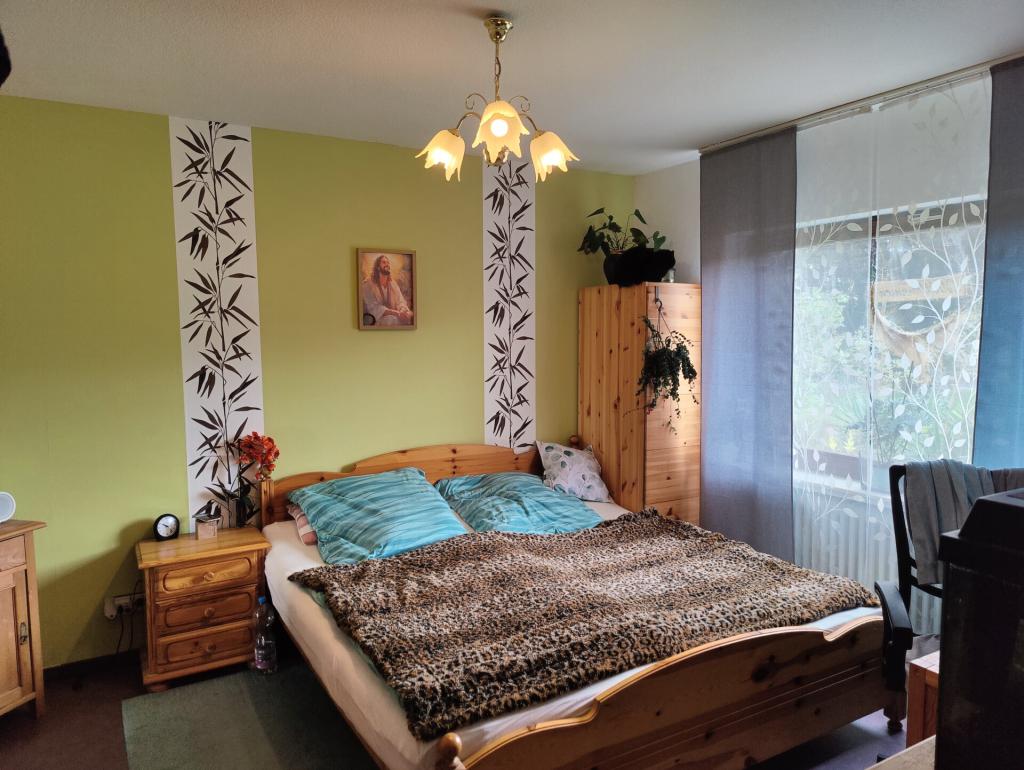 Schlafzimmer UG