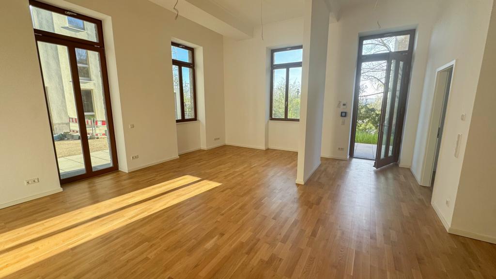 Hochwertige und stillvolle 3 Zimmer Terrassenwohnung im Kloster Marienborn - Eigener Eingangsbereich - Photo 2