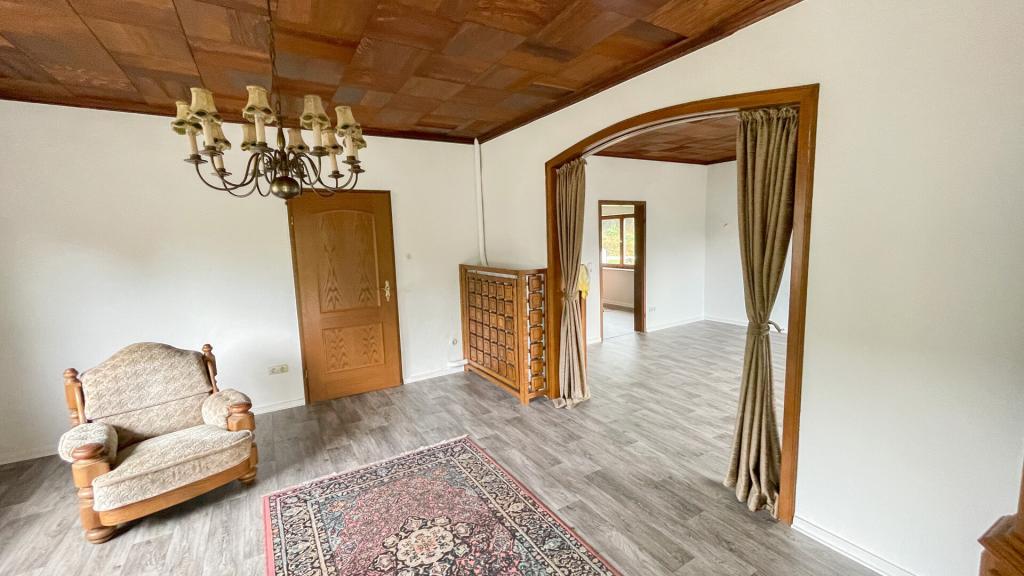 Familienfreundliches Einfamilienhaus mit Terrasse und Wintergarten in Oberlahr zu vermieten - Photo 5