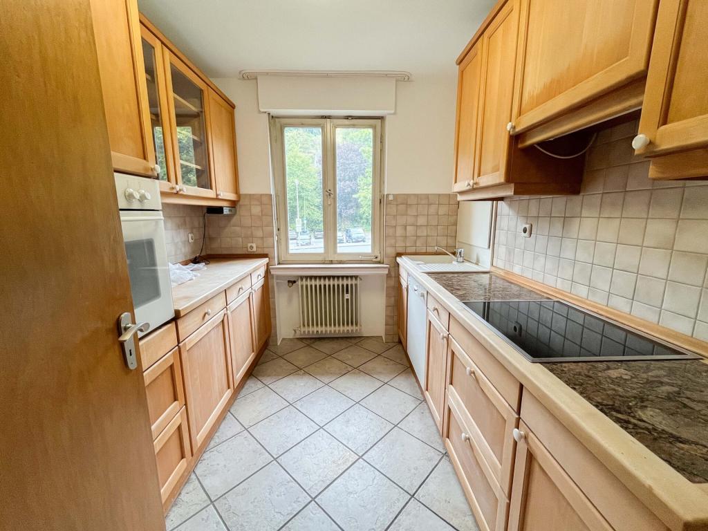 Großzügiges Mietshaus mit Garten in Siegen-Eiserfeld - WG geeignet & familienfreundlich! - Photo 4