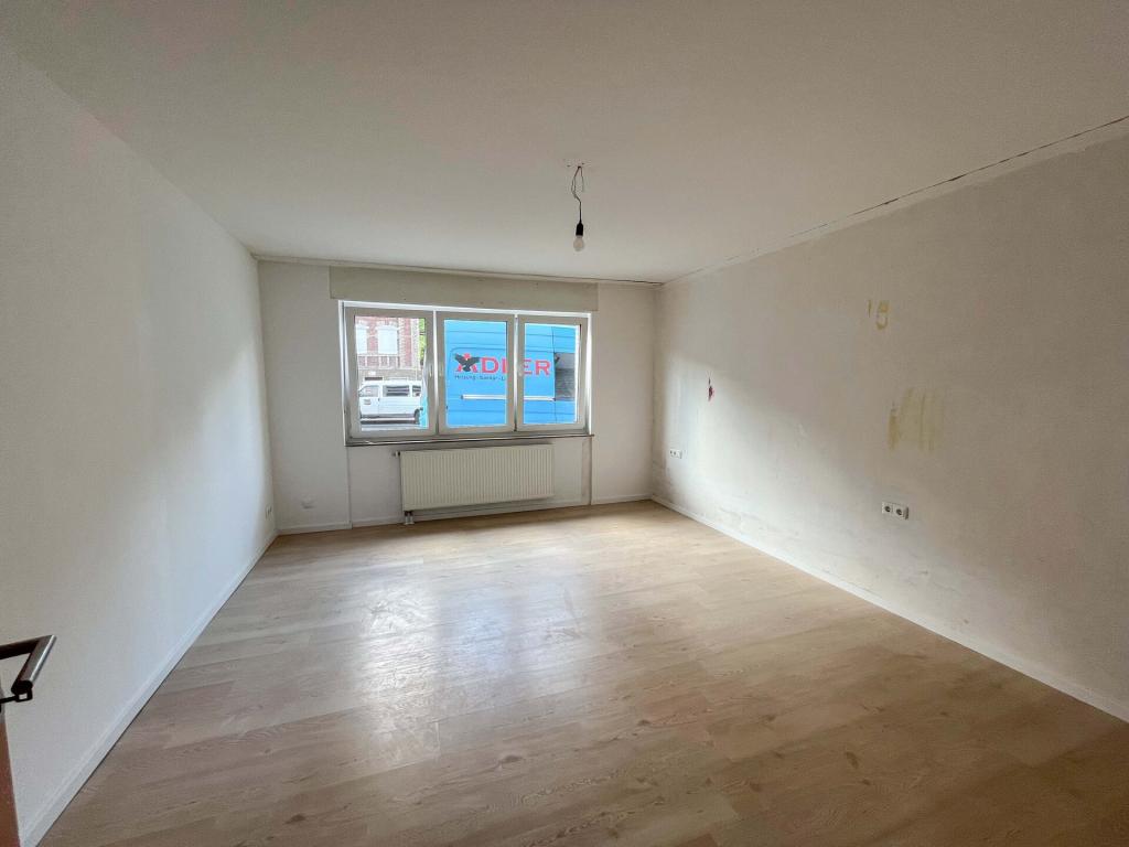 Ideal geschnittene und großzügige Erdgeschosswohnung in zentraler Lage! - Photo 5