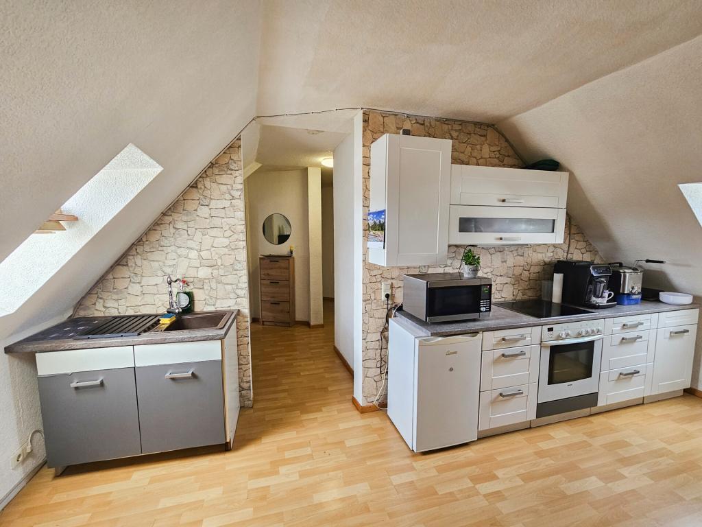 Gemütliche 2-Zimmerwohnung im Dachgeschoss in zentraler Lage in Welschneudorf! - Photo 5