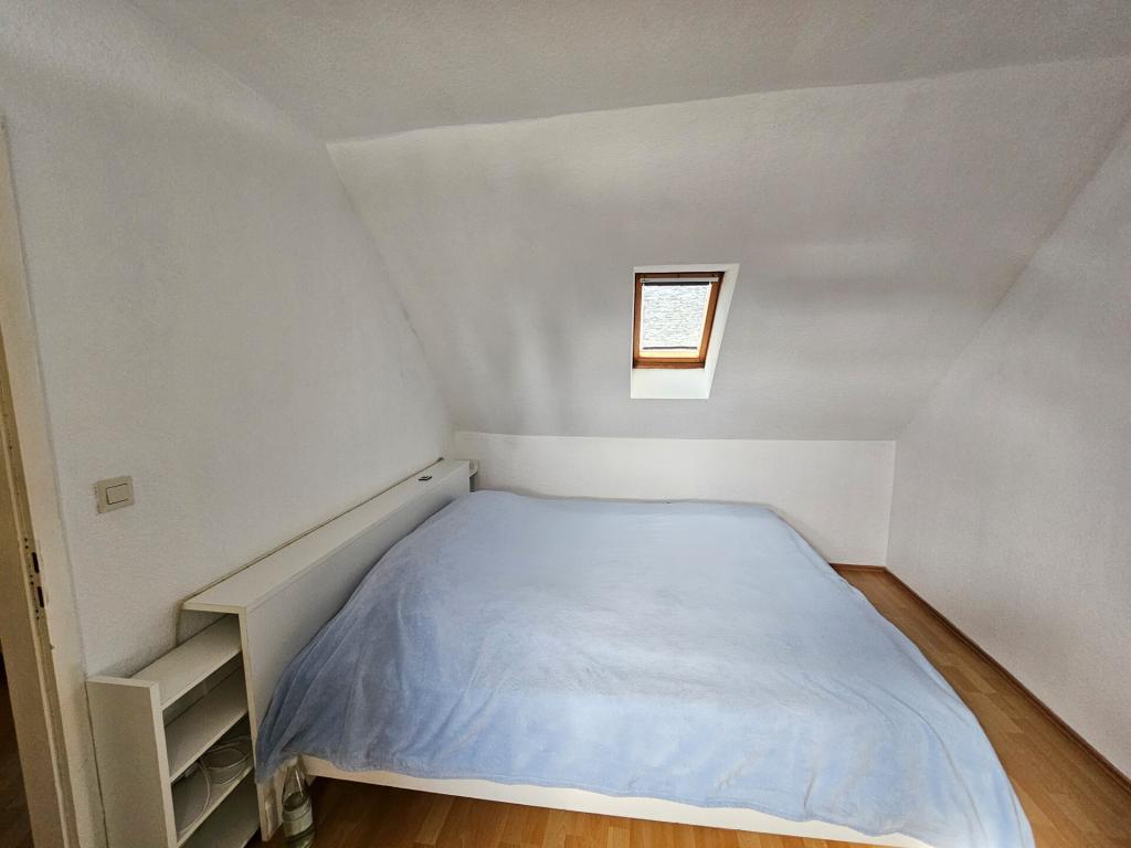 Gemütliche 2-Zimmerwohnung im Dachgeschoss in zentraler Lage in Welschneudorf! - Photo 4