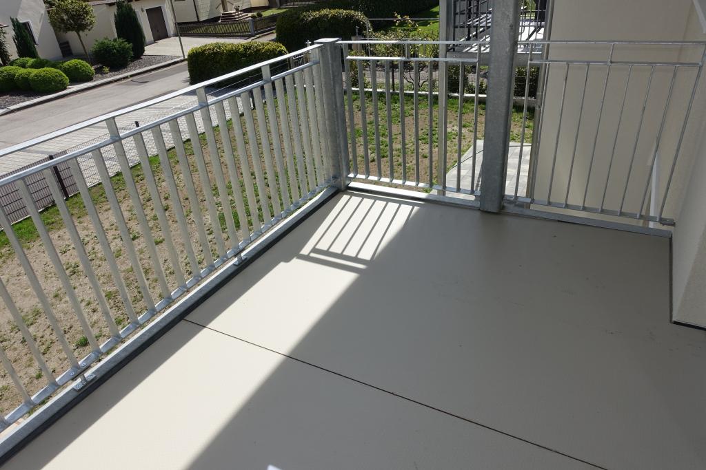 WE 4: Luxuriöse 3-Zi.-NEUBAU-Wohnung mit Balkon, Glasfaser u. innovativem Energiekonzept - Foto 3