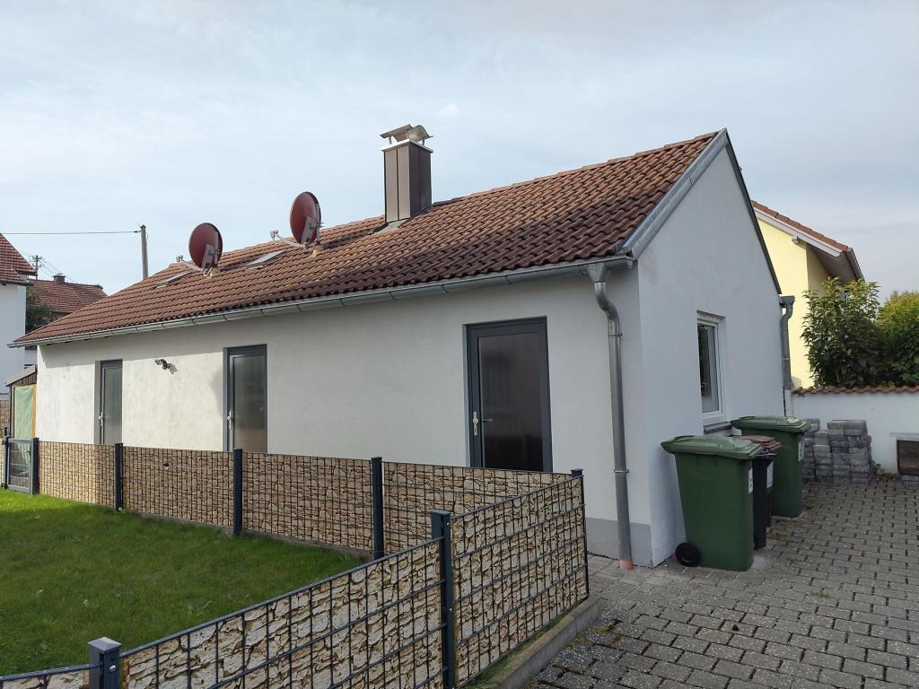 Doppelhaushälfte in Eitensheim - schöne, helle und großzügige DHH mit Garten - zum 01.01.2027 frei! - Foto 5