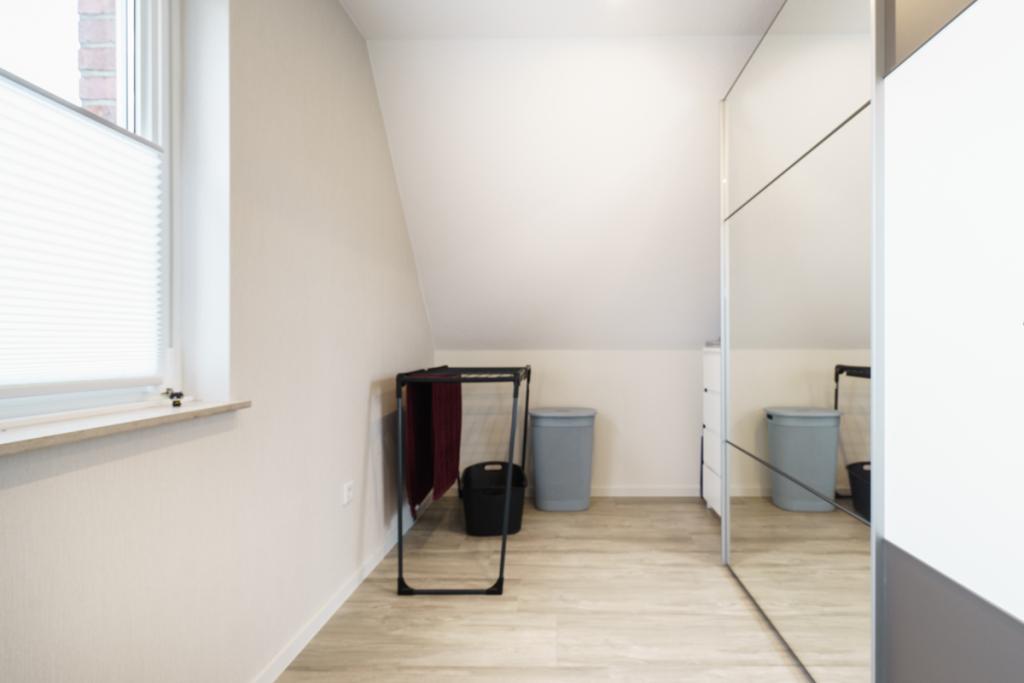 Schlafzimmer 2 OG