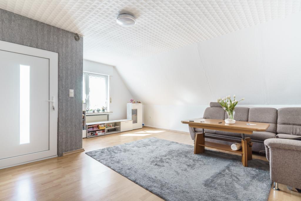 Wohnzimmer Wohnung DG