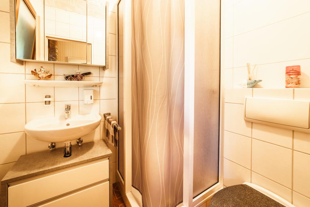 Gäste-WC EG