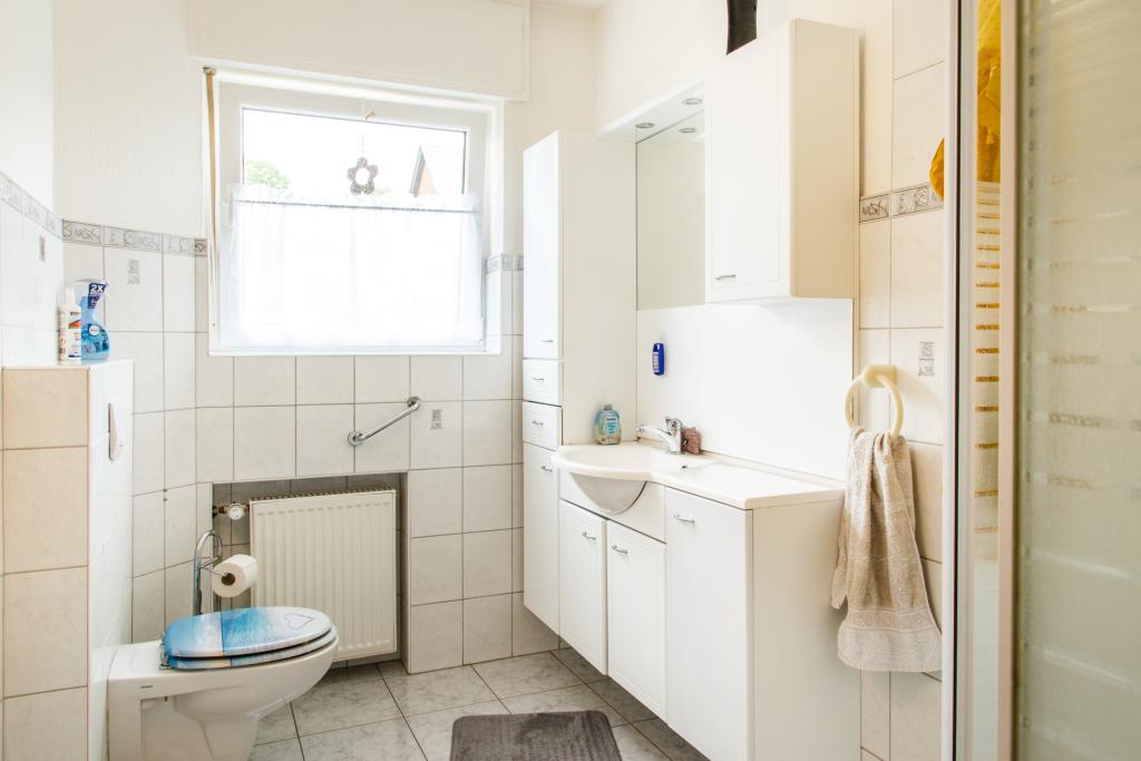 Badezimmer EG