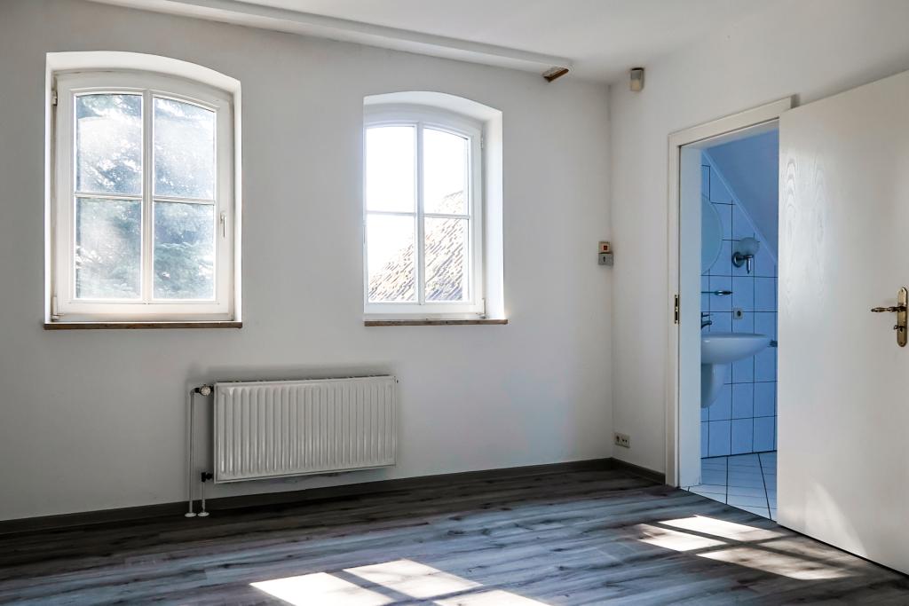 Wohnen am Mittellandkanal – außergewöhnliches Einfamilienhaus mit parkähnlichem Grundstück! - Photo 4