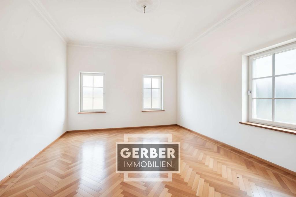 OG Himmelbettzimmer, Gästezimmer groß - (KI generiert)