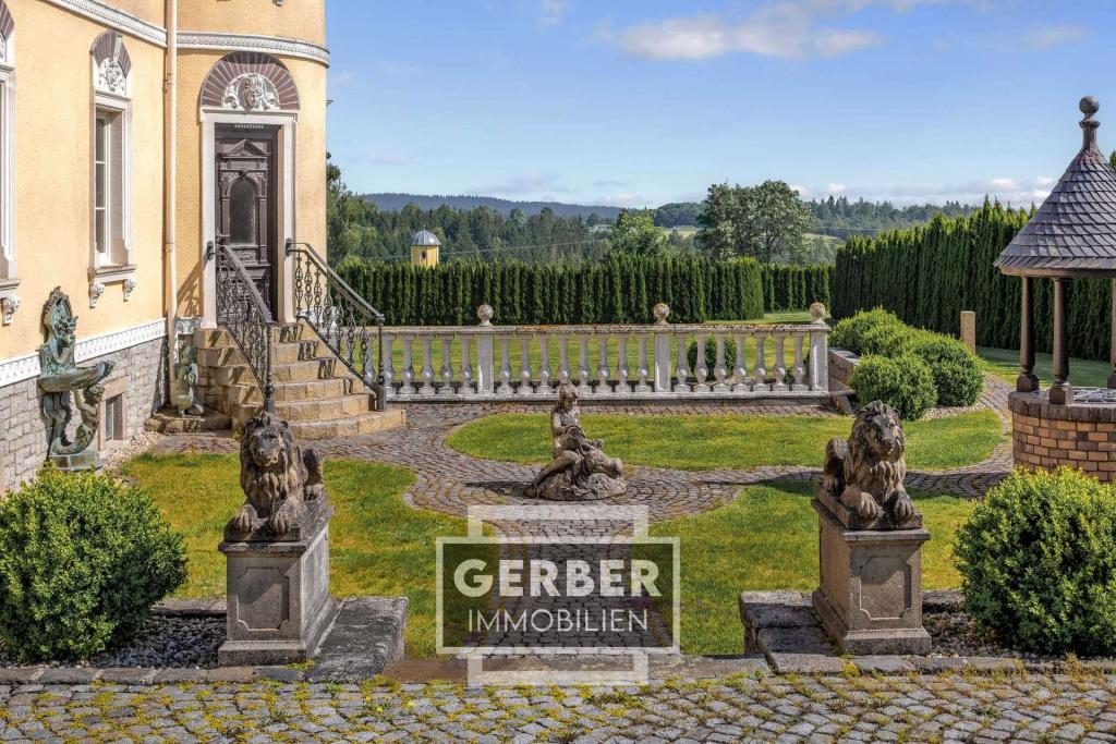 2530272-qvVcddH73AdTmpckjXWMXo6k-20 20250612 Fotos Schloss Kleindobra 37, Schwarzenbach am Wald Foto.jpg