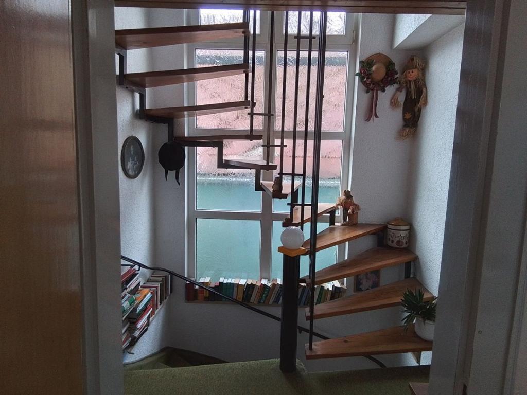 Treppe-zum-Dachboden.jpg