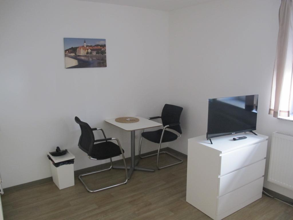 Helles, modern möbliertes Appartement in zentrumsnaher Lage Augsburgs - Foto 1