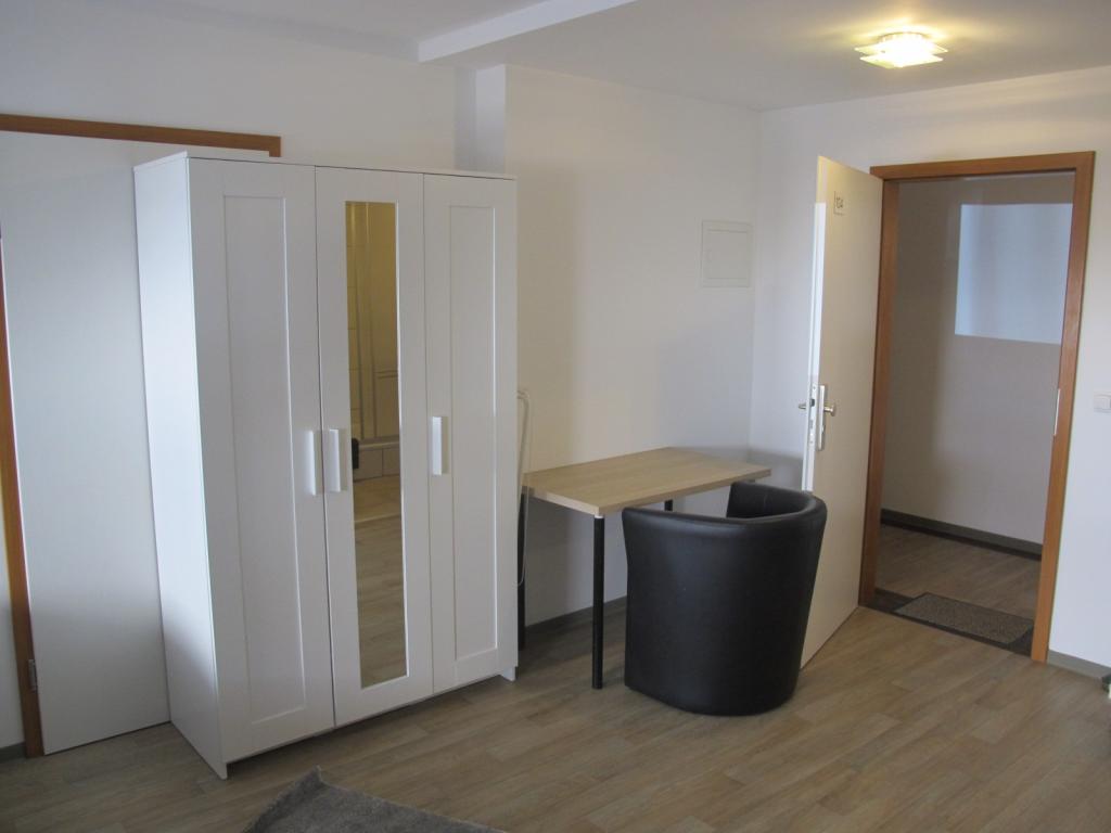 Helles, modern möbliertes Appartement in zentrumsnaher Lage Augsburgs - Foto 3