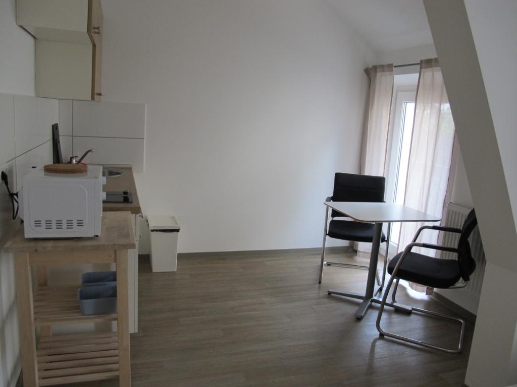 Helles, modern möbliertes Appartement in zentrumsnaher Lage Augsburgs - Foto 5