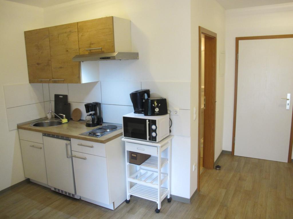 Helles, modern möbliertes Appartement in zentrumsnaher Lage Augsburgs - Foto 4