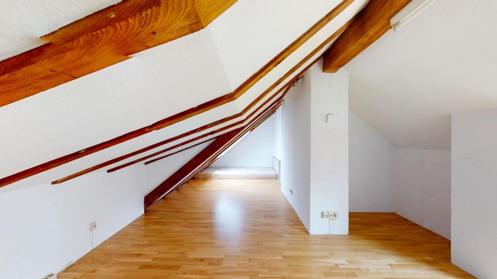 Dachboden Ansicht II