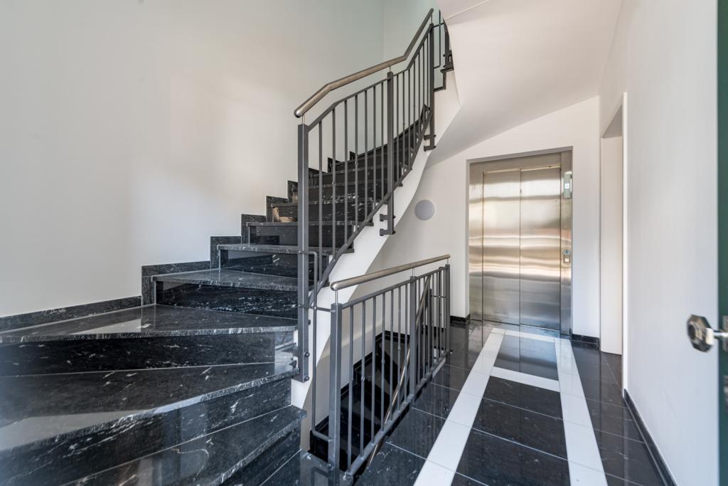 Treppenhaus EG