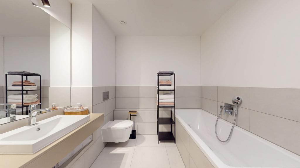Badezimmer Ansicht I