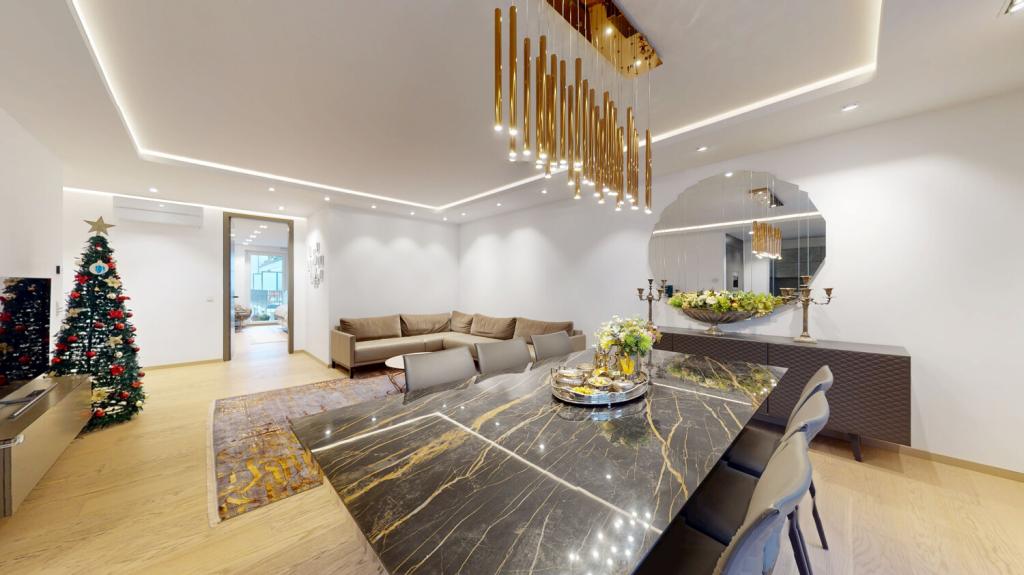 Exklusive Vier-Zimmer-Wohnung in ruhiger Lage - Foto 2