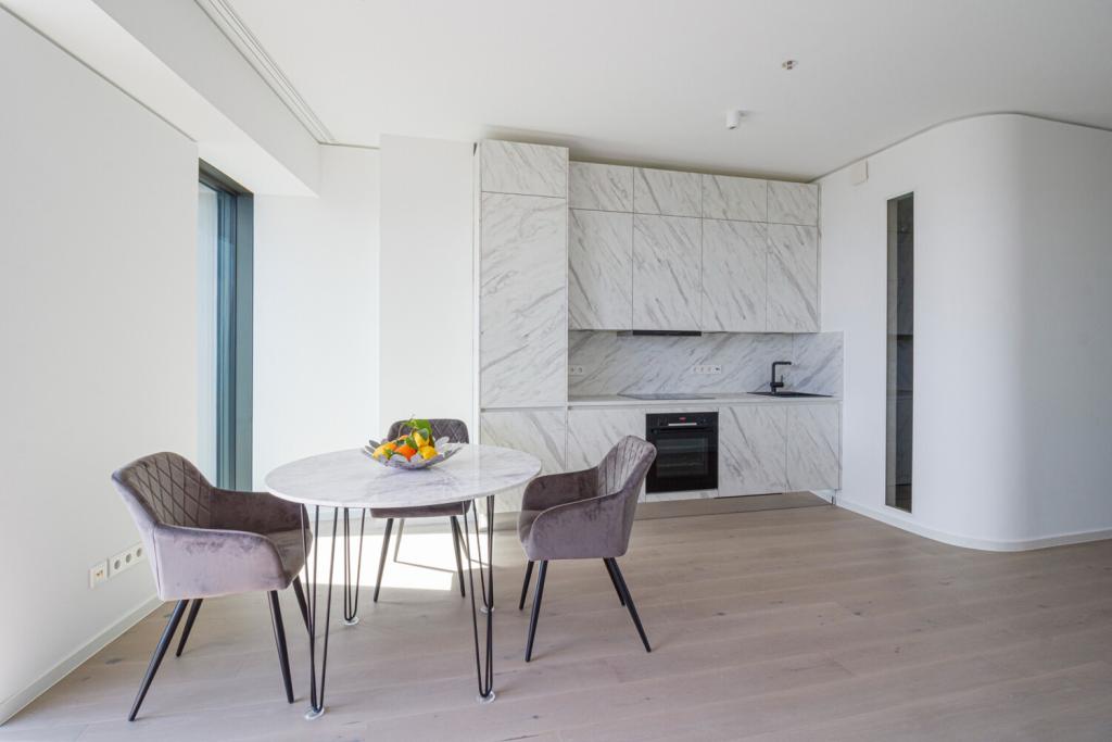 ONEFORTYWEST: Zwei-Zimmer-Wohnung im 28. Stock mit gigantischem Blick - Foto 4