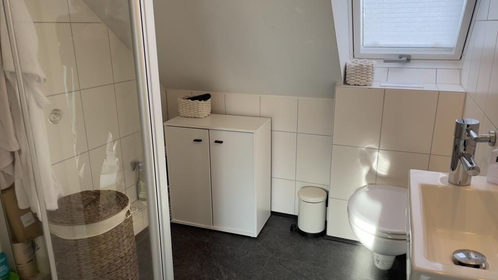 Lichtdurchflutetes Ein-Zimmer-Apartment mit sonniger Terrasse - Foto 4
