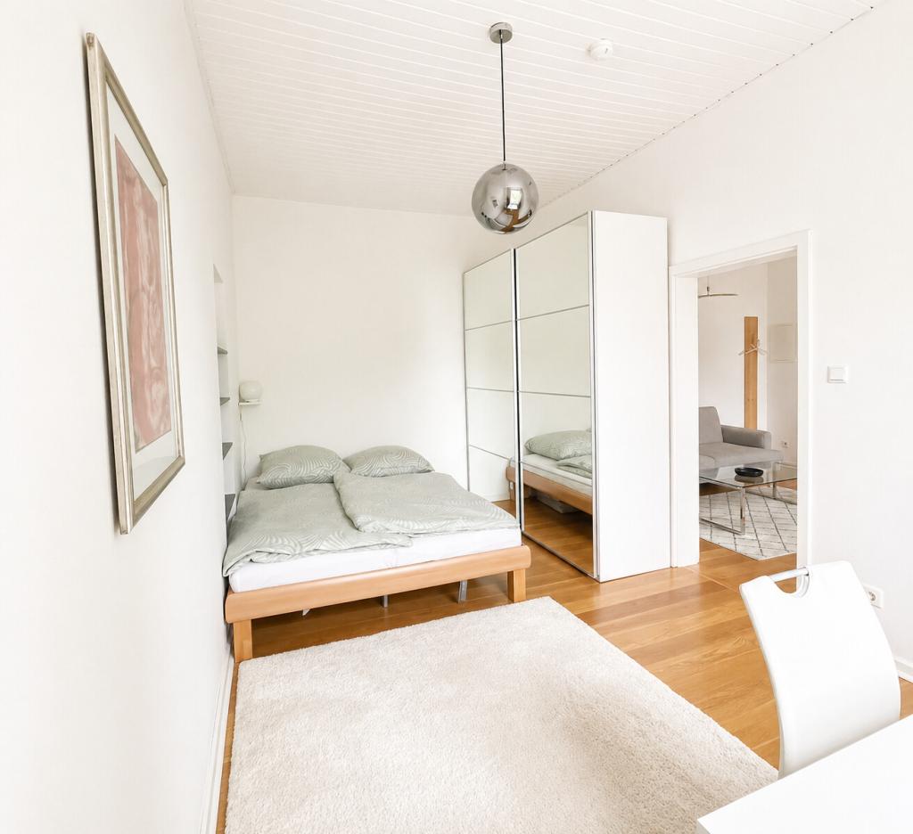 Attraktive Zwei-Zimmer-Wohnung mit Terrasse und Garten zur Mitnutzung - Photo 4