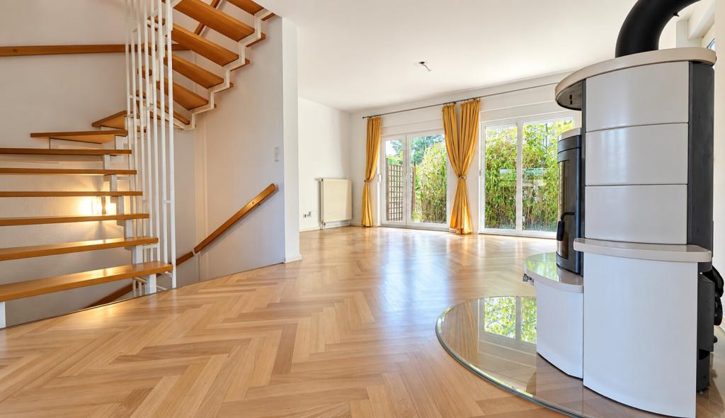 Reihenendhaus mit Sonnengarten und großzügigem Dachstudio - Photo 4