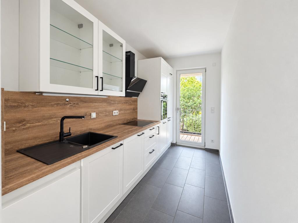 Drei-Zimmer-Wohnung mit Terrasse, Loggia und Tiefgaragenstellplatz - Foto 5